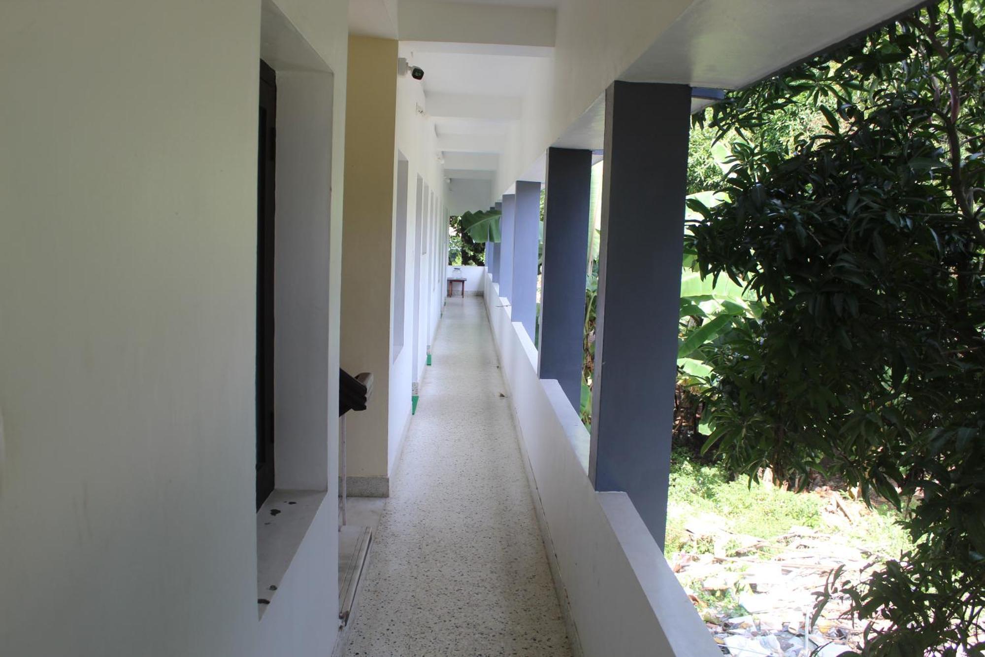 Anna Hotel Thiruvananthapuram Exterior foto